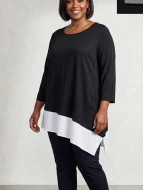 Black Tunic White Asymmetrical Hemline by Signature Collection 1X Rayon